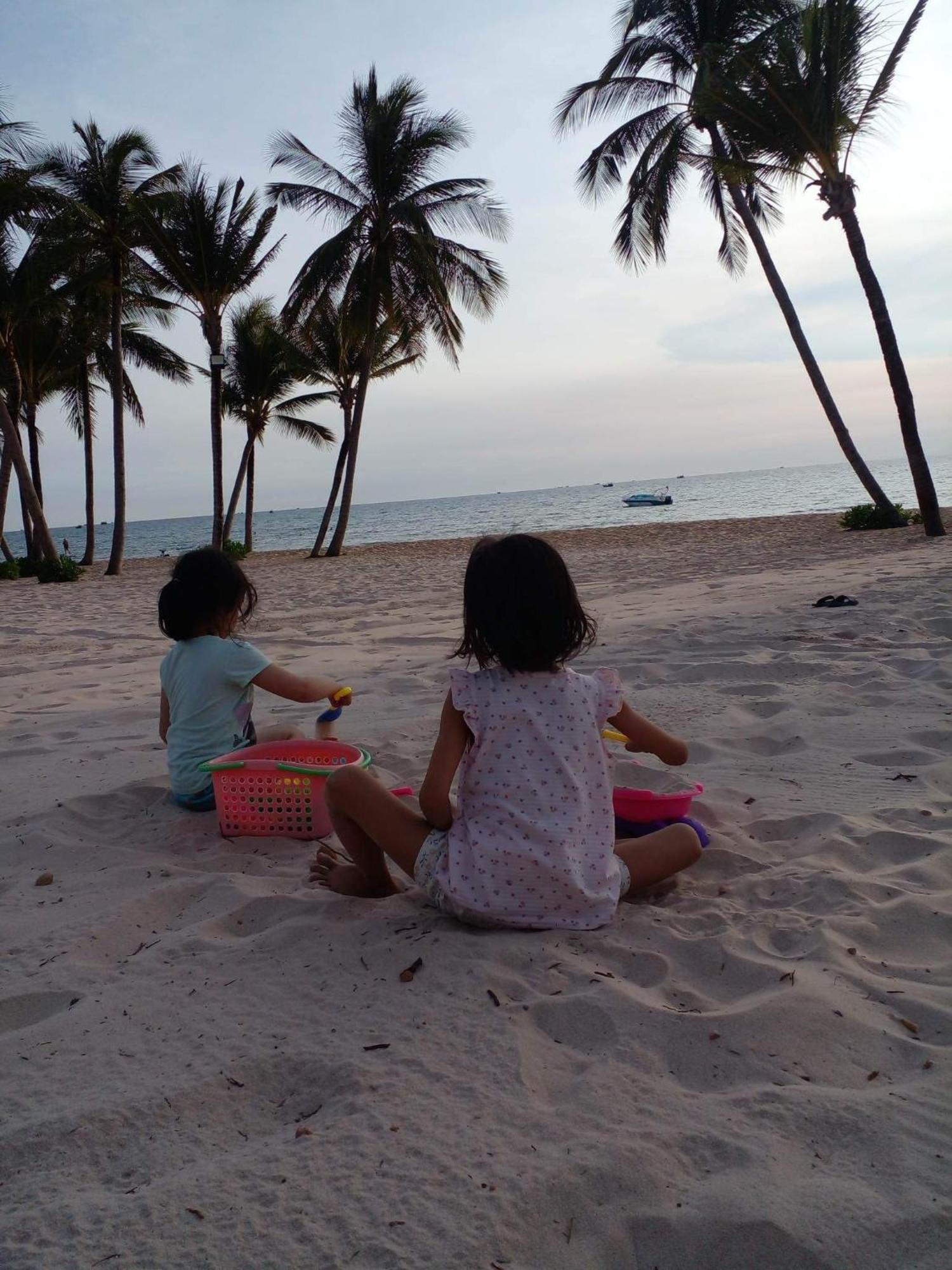 Kalia Hotel Phu Quoc Buitenkant foto